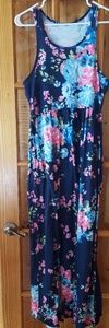 LOVEZESENT Floral print sleeveless maxi